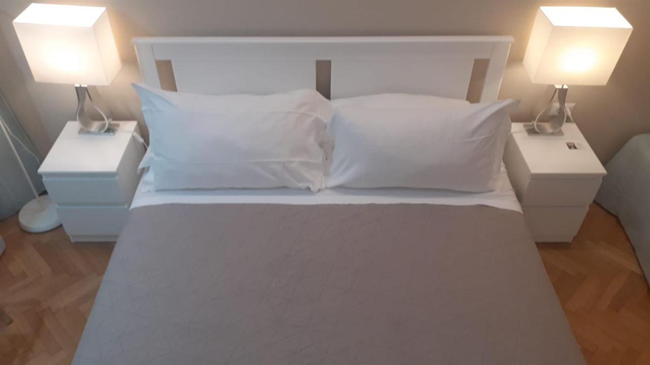 Pescara Centro Luxury Suite II Deluxe Rooms ภายนอก รูปภาพ