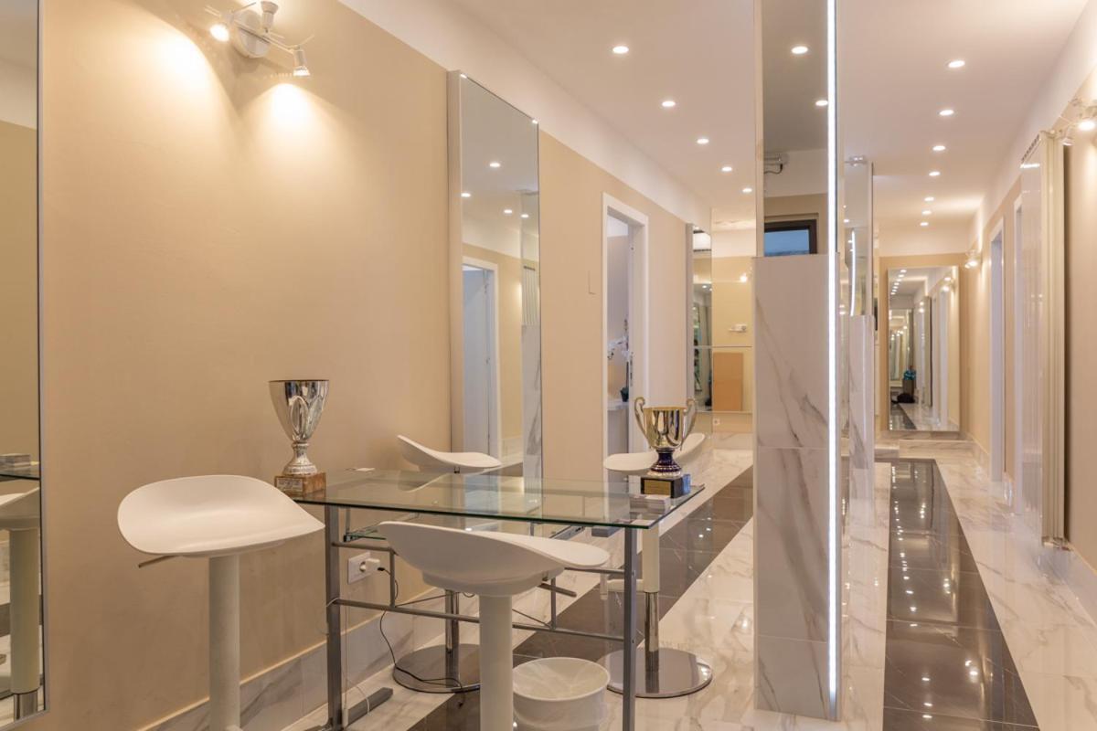 Pescara Centro Luxury Suite II Deluxe Rooms ภายนอก รูปภาพ